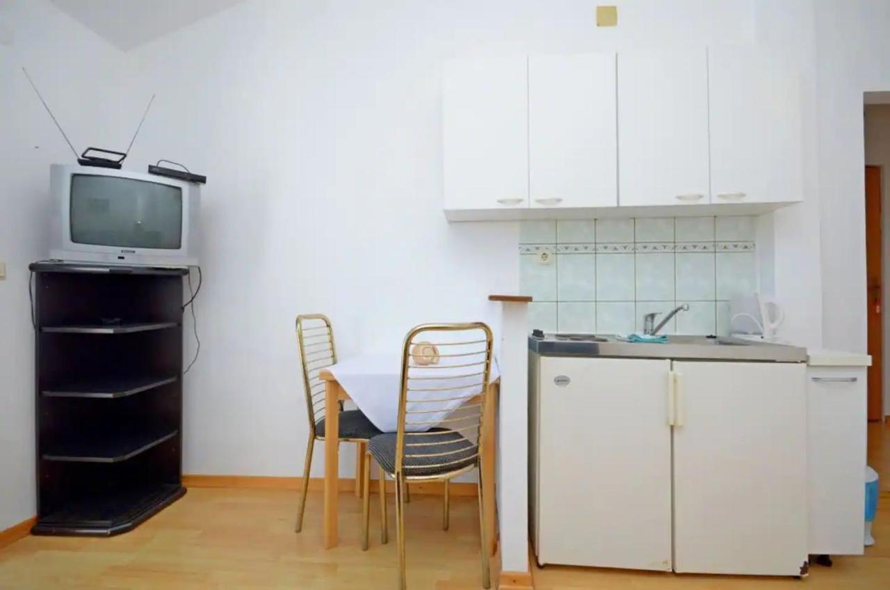 Apartments And Rooms Barbara Lastovo Екстер'єр фото