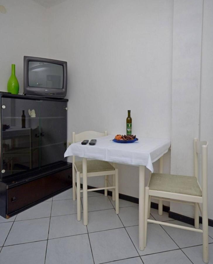 Apartments And Rooms Barbara Lastovo Екстер'єр фото