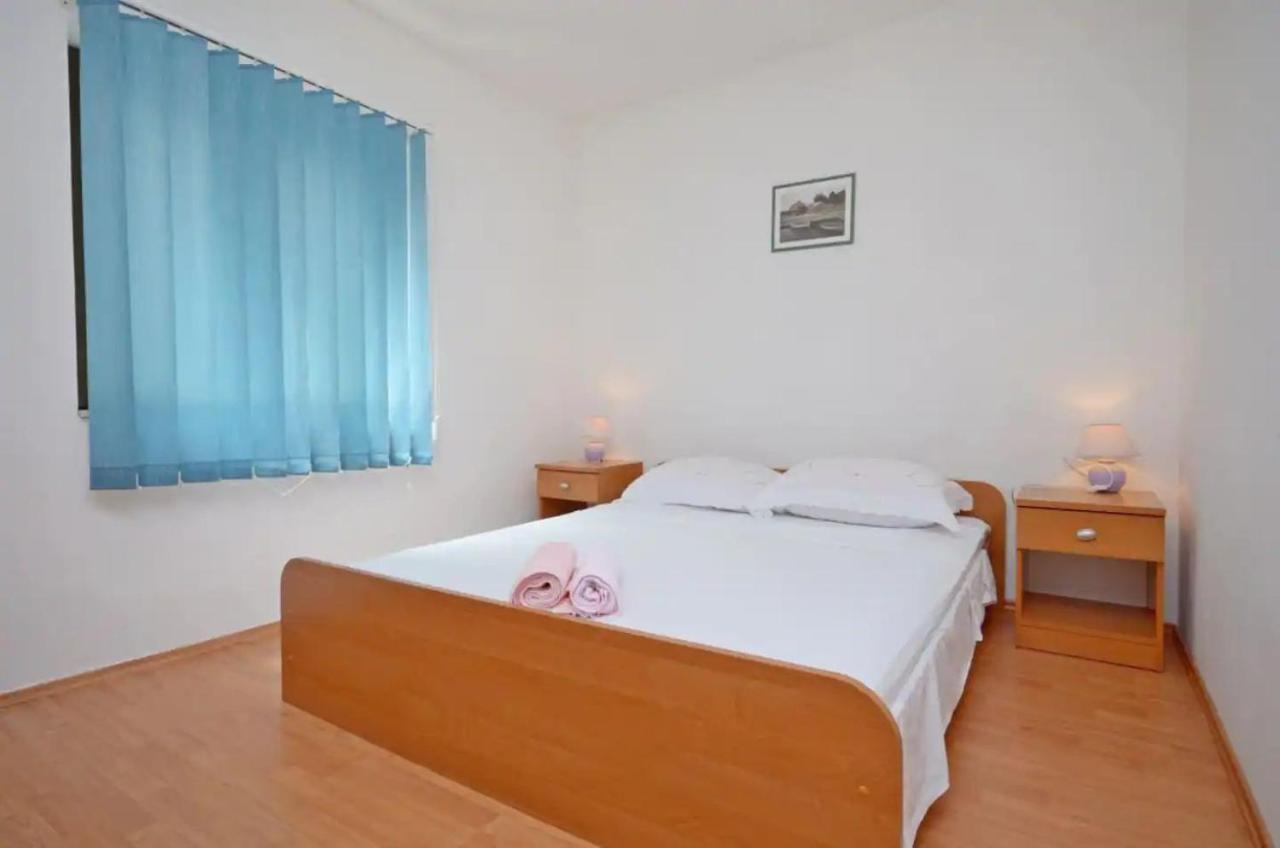 Apartments And Rooms Barbara Lastovo Екстер'єр фото