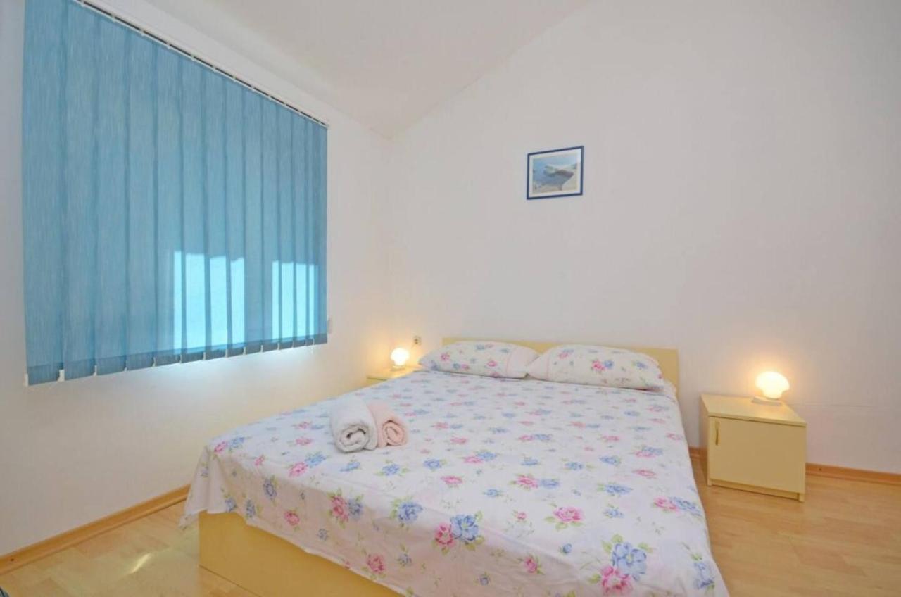 Apartments And Rooms Barbara Lastovo Екстер'єр фото
